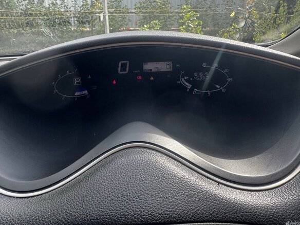 2011 Nissan Serena IV (C26), белый, 1350000 рублей - вид 9