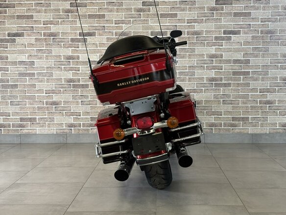 2011 Harley-Davidson Electra Glide, красный, 1095000 рублей - вид 6