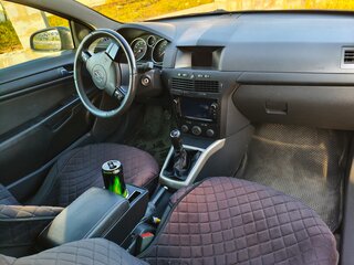 2008 Opel Astra GTC H Рестайлинг, чёрный, 430000 рублей, вид 5
