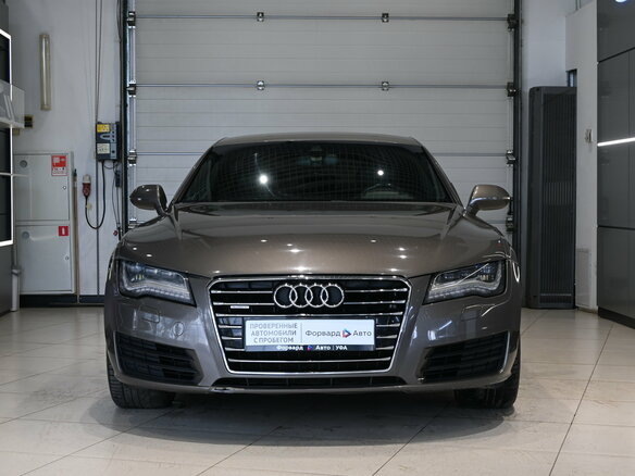 2011 Audi A7 I (4G), серый, 1875000 рублей - вид 2