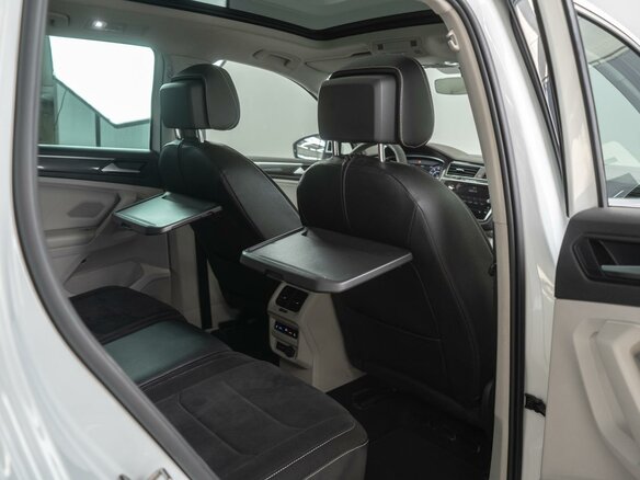 2018 Volkswagen Tiguan Allspace II, белый, 3369000 рублей - вид 15