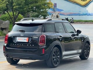 2021 Mini Countryman Cooper II Рестайлинг, чёрный, 1555000 рублей, вид 5