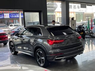 2023 Audi Q3 35 TFSI II (F3), серый, 2520000 рублей, вид 2