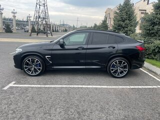 2019 BMW X4 M I (F98), чёрный, 6000000 рублей, вид 3