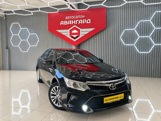 2017 Toyota Camry VII (XV50) Рестайлинг, чёрный, 2200000 рублей, вид 1