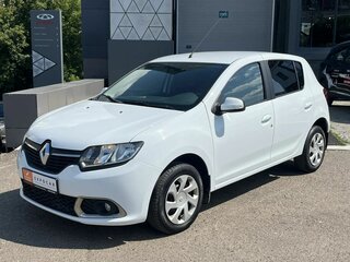 2017 Renault Sandero II, белый, 883000 рублей, вид 2