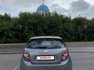 2014 Chevrolet Aveo II, серый, 690000 рублей, вид 4