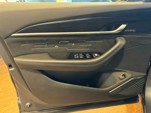 2024 Geely Monjaro I, серый - вид 11