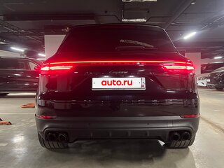 2020 Porsche Cayenne III, чёрный, 7990000 рублей, вид 4