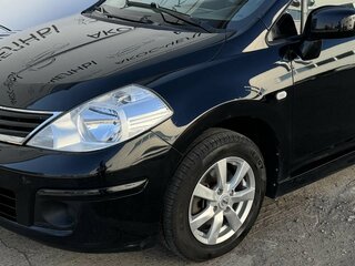 2012 Nissan Tiida I Рестайлинг, чёрный, 680000 рублей, вид 5