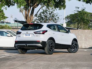 2025 Nissan Qashqai II Рестайлинг 2, белый, 2550000 рублей, вид 4