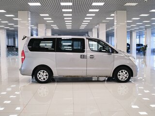 2011 Hyundai Grand Starex I, серебристый, 856000 рублей, вид 5