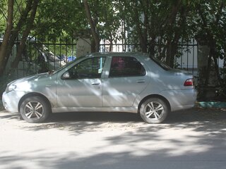 2010 Fiat Albea I Рестайлинг, серебристый, 250000 рублей, вид 1