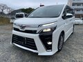 2021 Toyota Voxy III (R80) Рестайлинг, белый, 1766000 рублей - вид 2