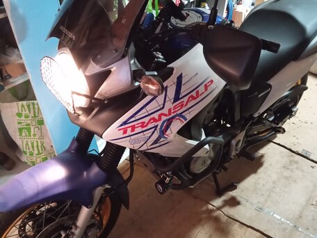 2009 Honda XL700V Transalp, белый, 735000 рублей, вид 5