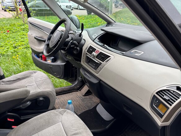 2007 Citroen C4 Picasso Grand I, чёрный, 300000 рублей - вид 5