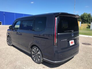2022 Honda Stepwgn Spada VI, чёрный, 4222000 рублей, вид 4