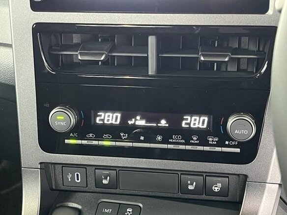 2026 Toyota Yaris IV Рестайлинг, белый, 5140000 рублей - вид 19