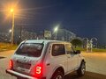 1996 Lada (ВАЗ) 2121 (4x4) I Рестайлинг, белый - вид 2