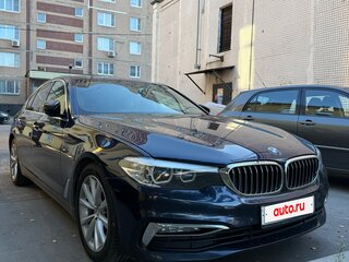 2017 BMW 5 серии 520d xDrive VII (G30/G31/G38), синий, 2899999 рублей, вид 2