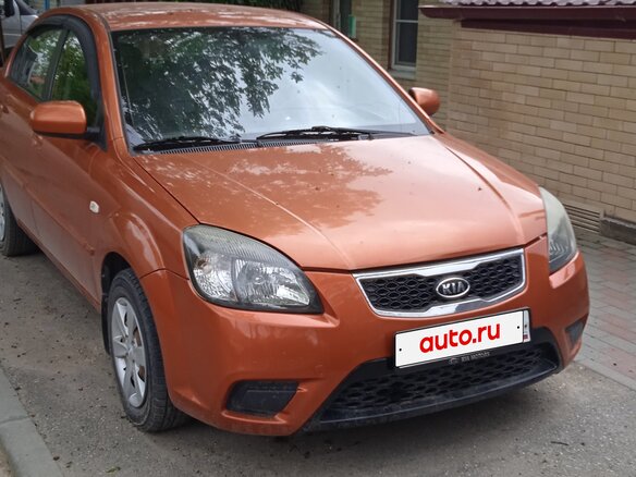 2010 Kia Rio II Рестайлинг, оранжевый, 570000 рублей - вид 1