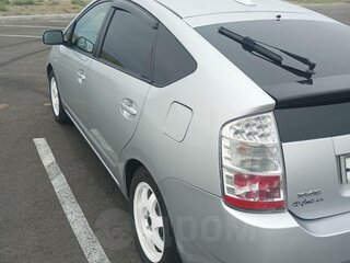 2007 Toyota Prius II Рестайлинг (XW20), серебристый, 750000 рублей, вид 2