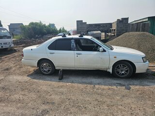 1998 Nissan Bluebird SR18 XI (U14), белый, 100000 рублей, вид 2