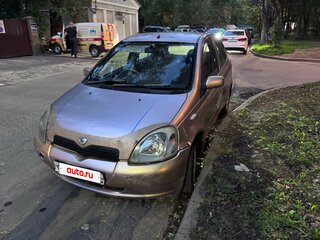 2001 Toyota Vitz I (P10), розовый, 190000 рублей, вид 2
