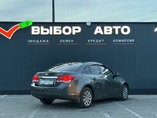 2011 Chevrolet Cruze I, серый, 730000 рублей, вид 2
