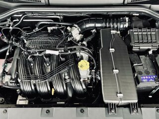 2026 Lada (ВАЗ) Vesta Cross I Рестайлинг (NG), чёрный, 2131000 рублей, вид 3