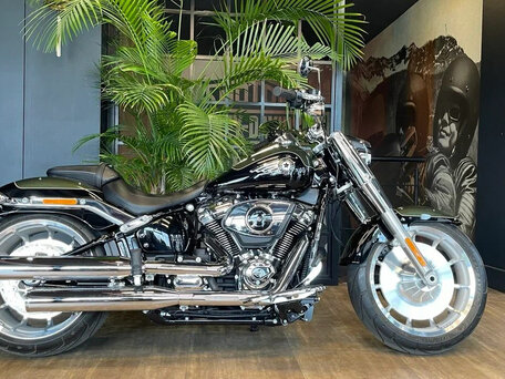 2026 Harley-Davidson Fat Boy, зелёный, 3950000 рублей, вид 1