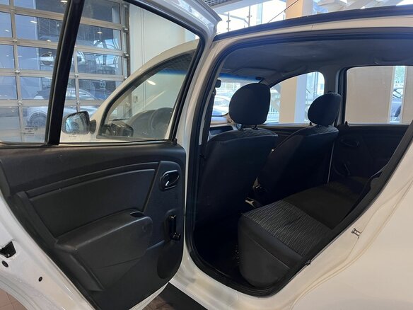 2013 Renault Sandero I, белый, 434000 рублей - вид 21