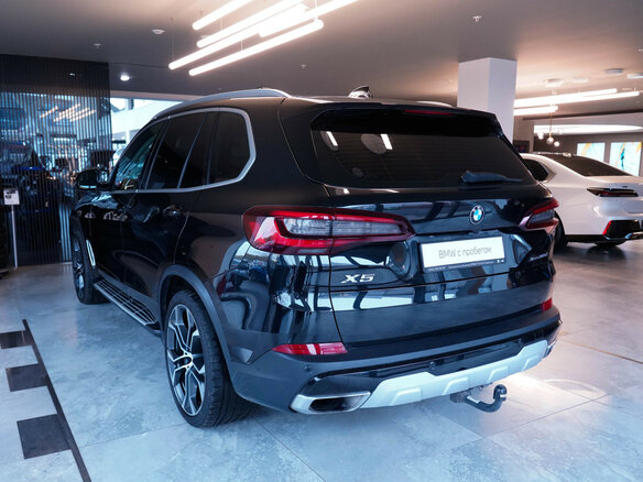 2022 BMW X5 30d IV (G05/G18), чёрный, 7500000 рублей - вид 7
