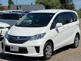 2016 Honda Freed I Рестайлинг 2, белый, 1280000 рублей, вид 1