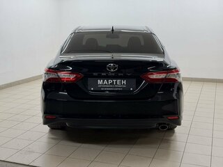 2021 Toyota Camry VIII (XV70) Рестайлинг, чёрный, 2420000 рублей, вид 5