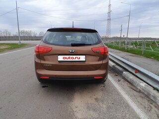 2015 Kia Ceed II Рестайлинг, коричневый, 1150000 рублей, вид 3