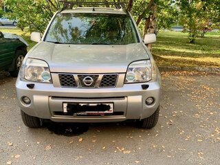 2004 Nissan X-Trail I Рестайлинг, серебристый, 750000 рублей, вид 1