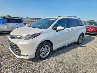 2024 Toyota Sienna IV, белый, 7258000 рублей, вид 1