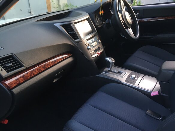 2011 Subaru Legacy tS V, белый, 1600000 рублей - вид 9