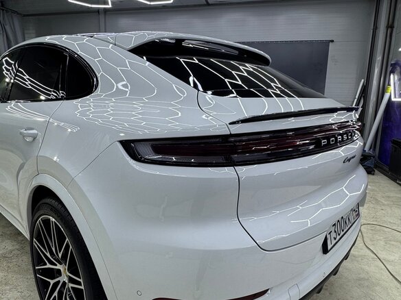 2024 Porsche Cayenne Coupé III Рестайлинг, белый, 14300000 рублей - вид 9