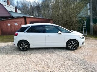 2020 Citroen C4 SpaceTourer Grand I, белый, 1650000 рублей, вид 3