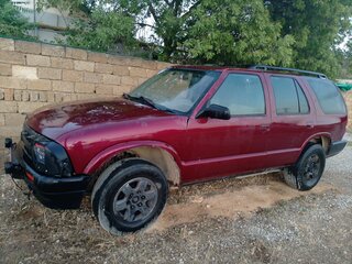 1997 Chevrolet Blazer II, красный, 250000 рублей, вид 3