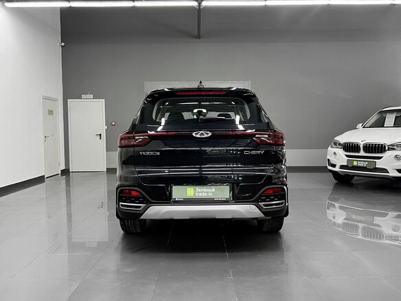 2021 Chery Tiggo 8 I, чёрный - вид 3