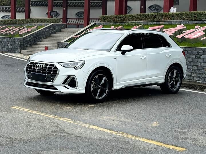 Открыть фотографии: Audi Q3 II (F3)