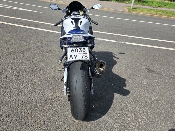 2012 BMW HP4, белый, 2000000 рублей - вид 24