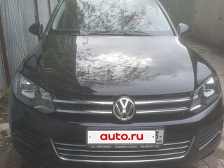2014 Volkswagen Touareg II, чёрный, 2600000 рублей, вид 3