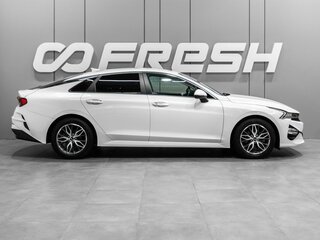 2021 Kia K5 III, белый, 2600000 рублей, вид 5