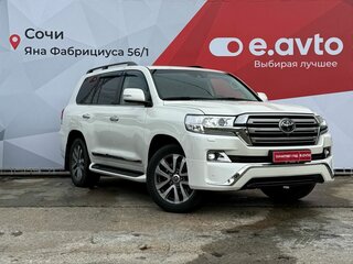 2018 Toyota Land Cruiser Arctic Trucks AT33 200 Series Рестайлинг 2, белый, 7100000 рублей, вид 3