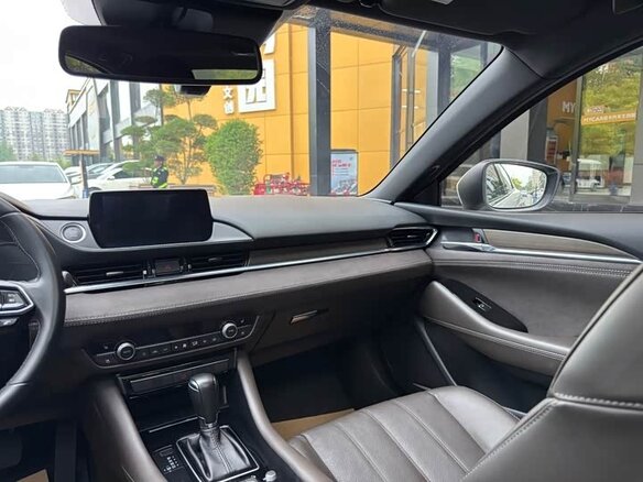2023 Mazda 6 Atenza III (GJ) Рестайлинг 2, белый, 1740000 рублей - вид 16