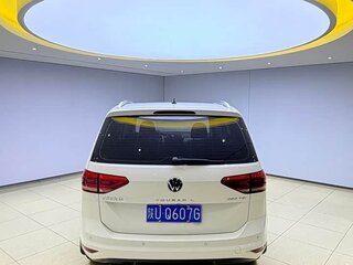 2022 Volkswagen Touran L II, белый, 1840000 рублей, вид 5